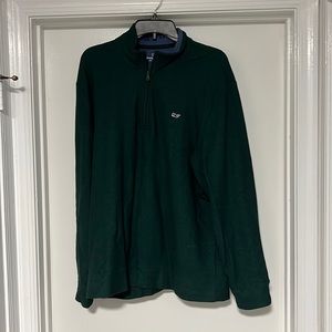 Vineyard Vines Quarter zip. Hunter green. Large.
